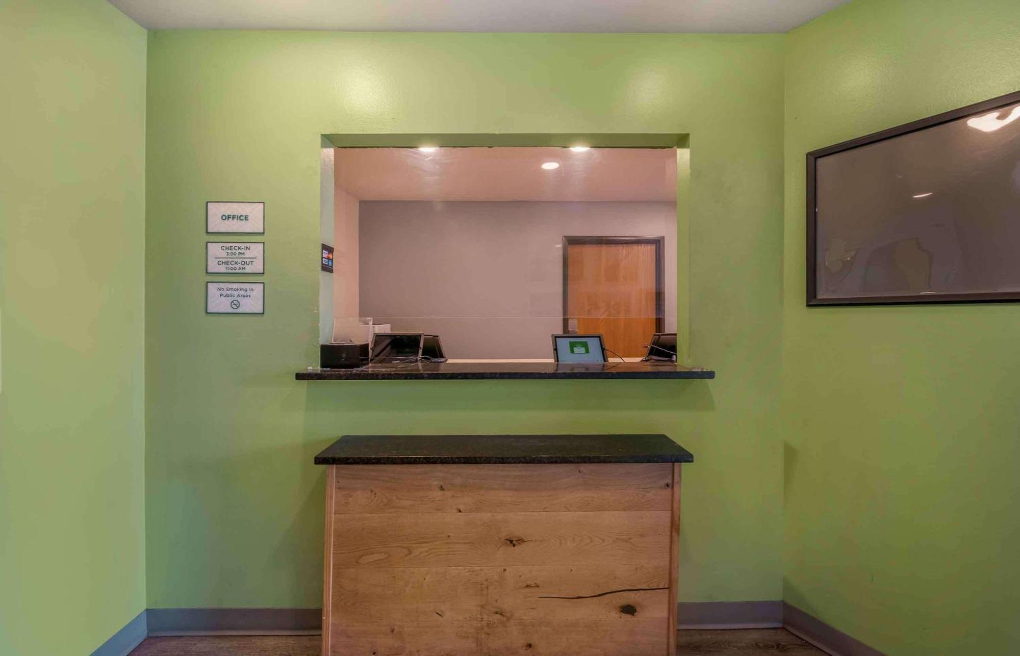 Extended Stay America Select Suites - Спрингдейл Экстерьер фото